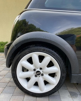 MINI Cooper S cena 12000 przebieg: 275000, rok produkcji 2004 z Alwernia małe 191